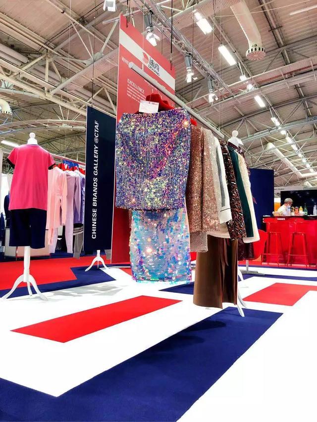 现场 |“自主品牌出口增长行动计划”的落地实施平台，第二十二届中国纺织品服装贸易展（巴黎）启幕